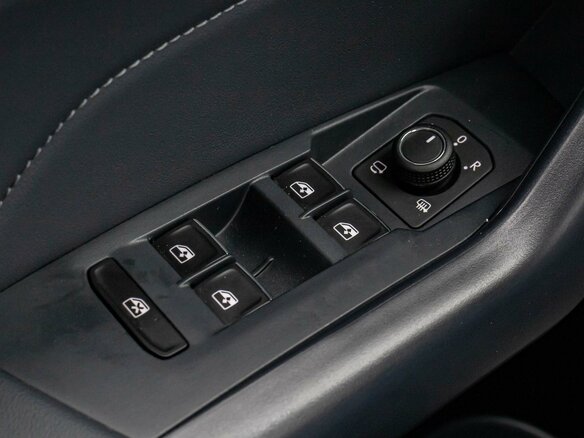 2025 Volkswagen Tharu XR 300 TSI, серый, 3050000 рублей - вид 19