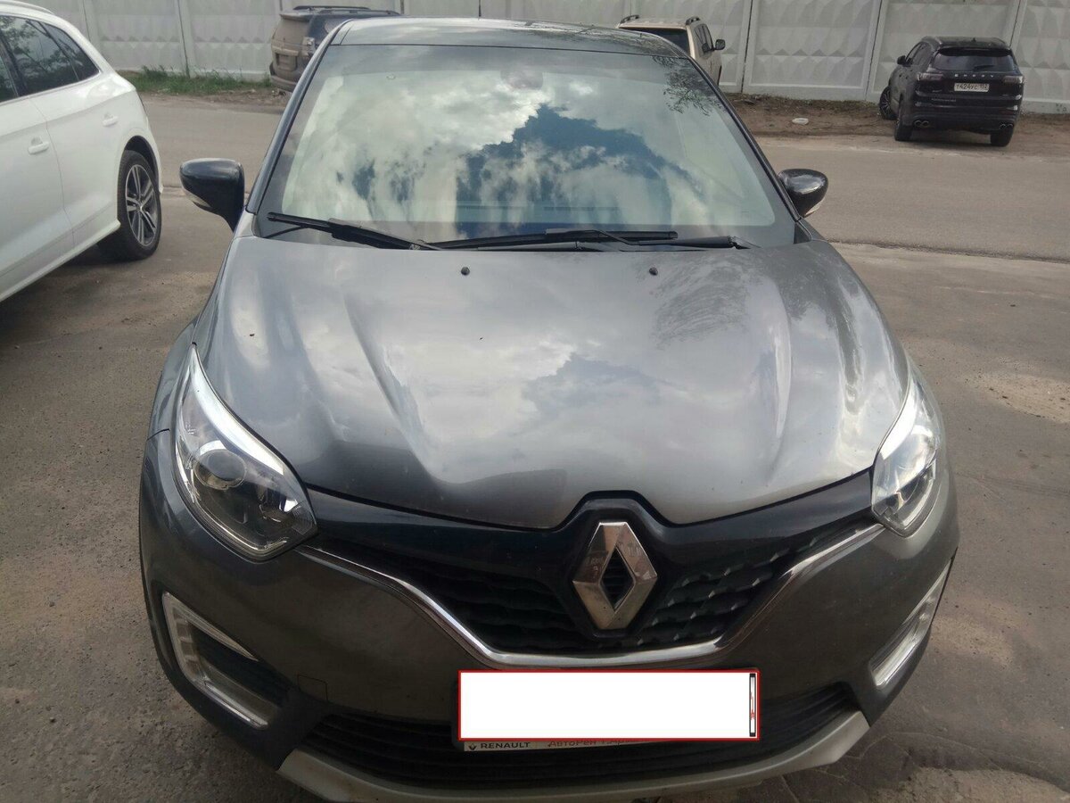 Купить б/у Renault Kaptur I 2.0 AT (143 л.с.) 4WD бензин автомат в ...