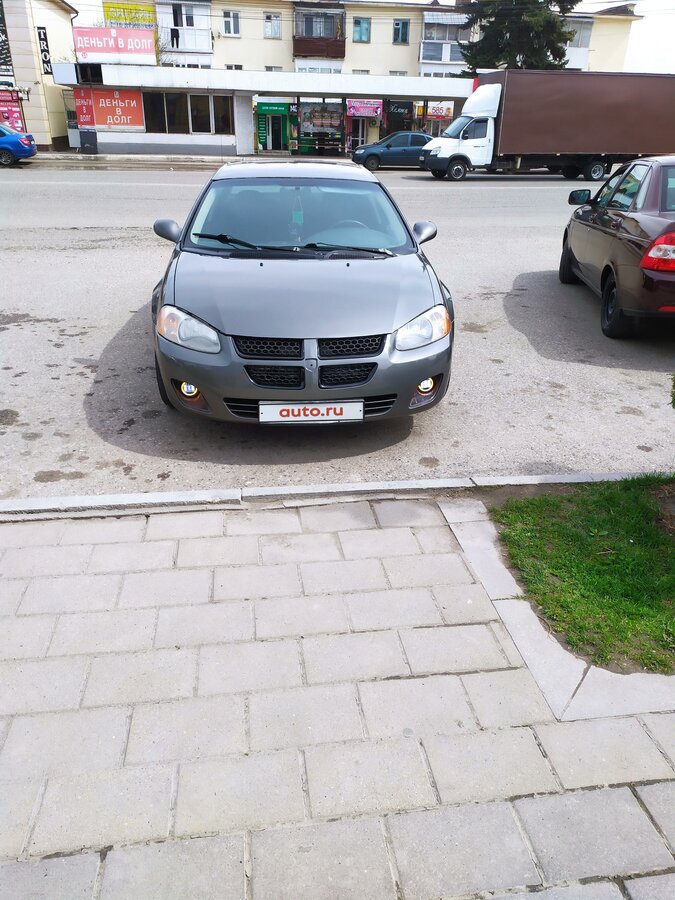 Додж стратус 2004 года