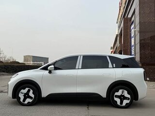 2024 Arcfox Kaola, белый, 3218000 рублей, вид 4