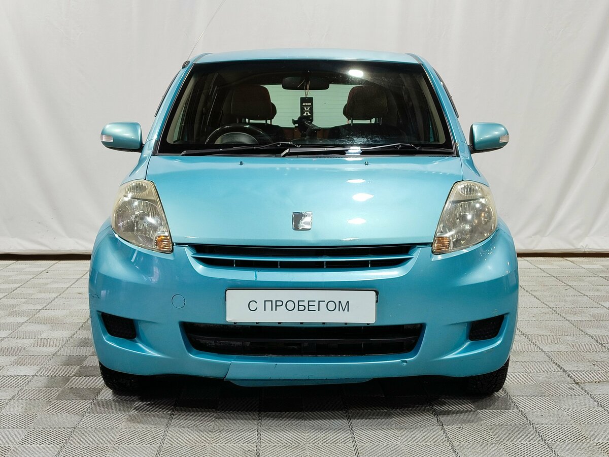 Toyota Passo I (C10)