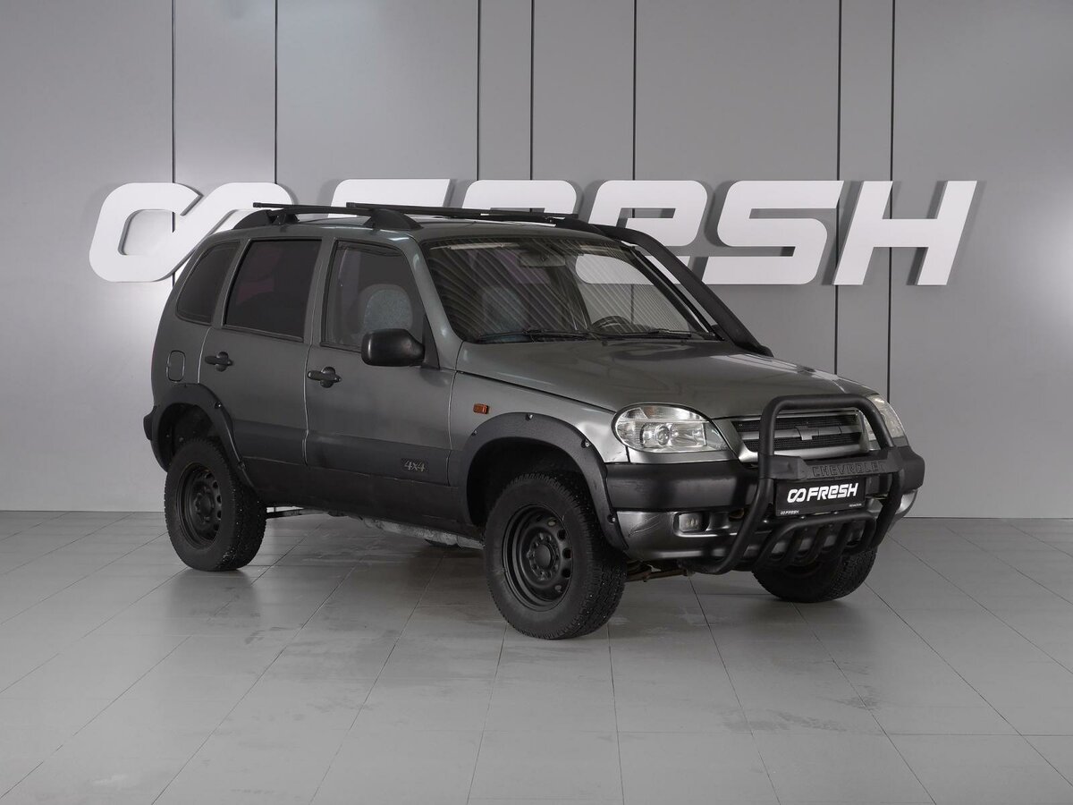 Chevrolet Niva I