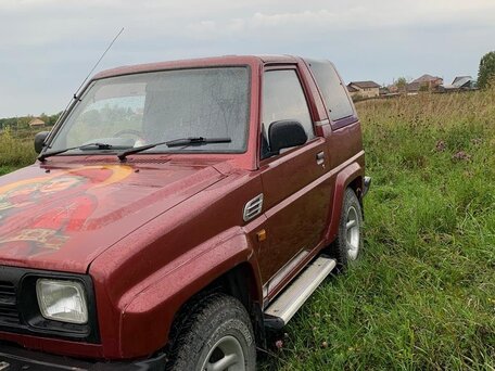 1994 Daihatsu Rocky, красный, 400000 рублей, вид 1