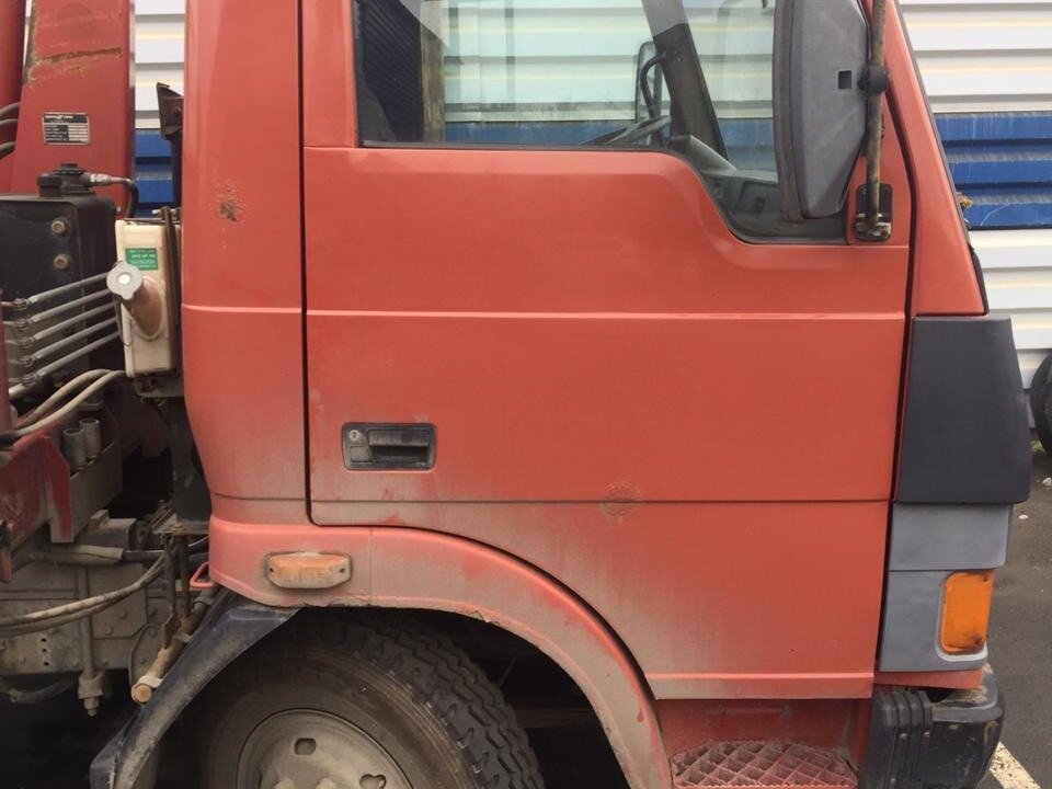 Автомобиль тата 613