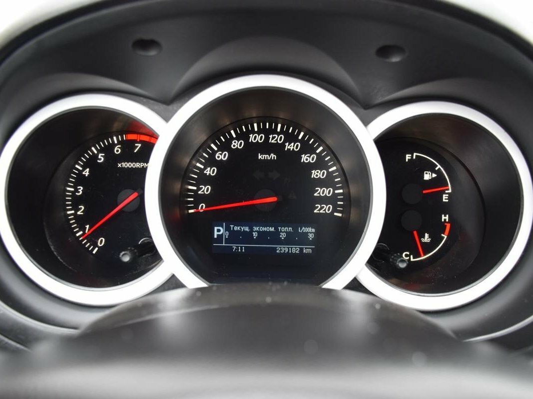 Не работает приборная панель сузуки гранд витара - 91 фото