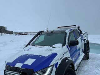 2022 Isuzu D-Max III, белый, 6900000 рублей, вид 2