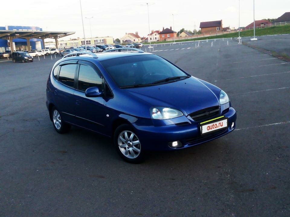 Chevrolet Rezzo синий