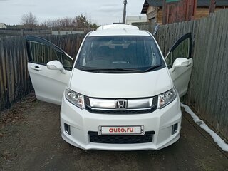2014 Honda Freed Spike I Рестайлинг 2, белый, 1200000 рублей, вид 1
