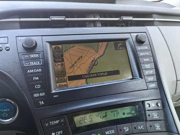 2010 Toyota Prius III (XW30), голубой, 930000 рублей - вид 11