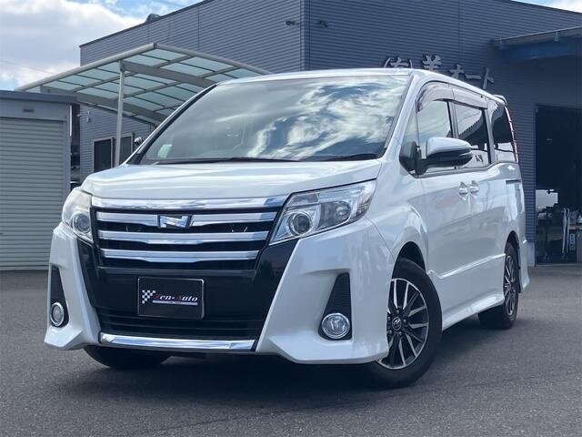 Toyota Noah III (R80)