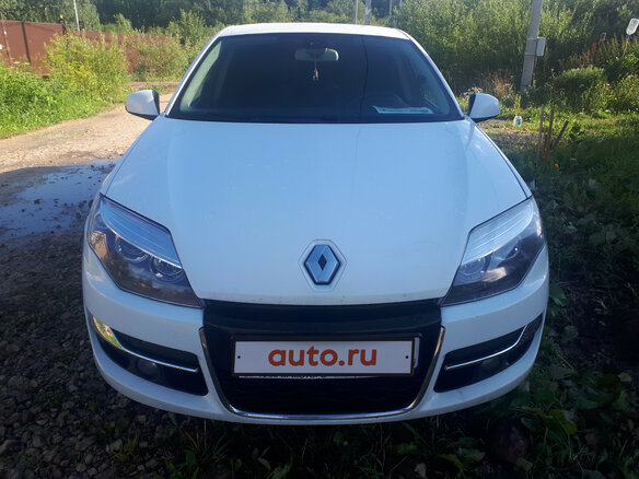 2011 Renault Laguna III Рестайлинг, белый