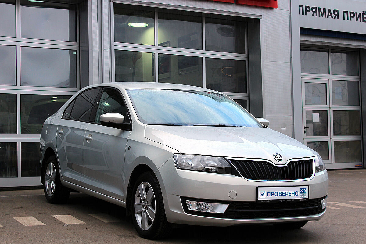 Шкода рапид цена в москве
