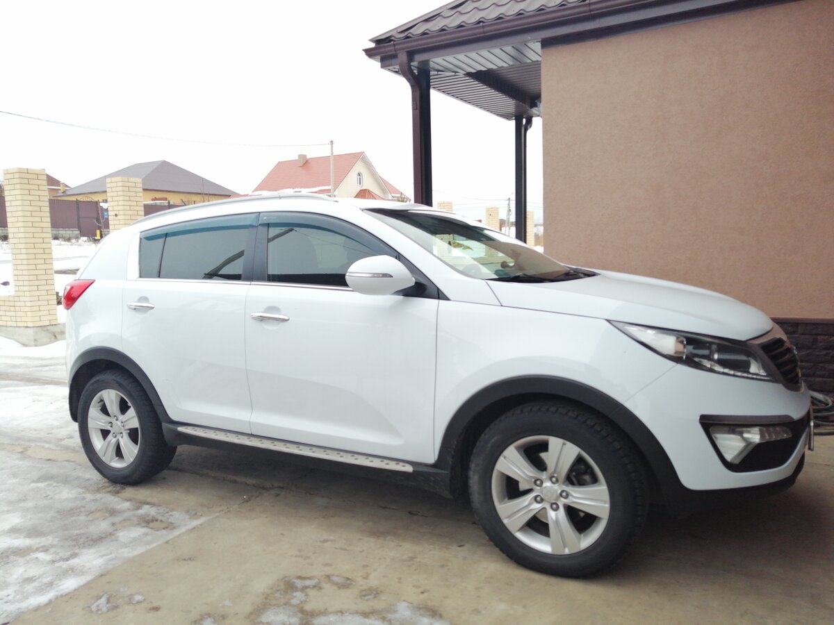 Kia Sportage 2011 Р±РµР»С‹Р№