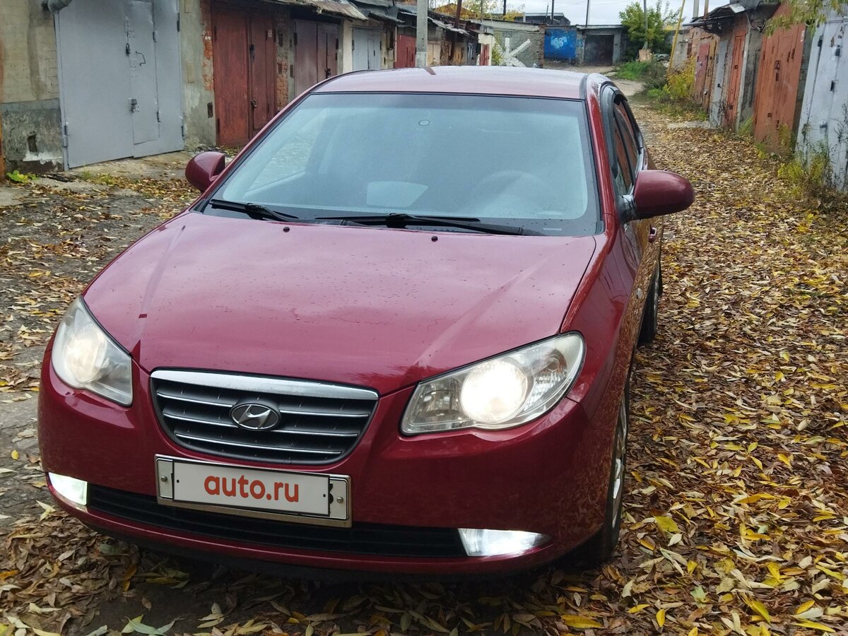 Купить б/у Hyundai Elantra IV (HD) 2.0 AT (143 л.с.) бензин автомат во ...