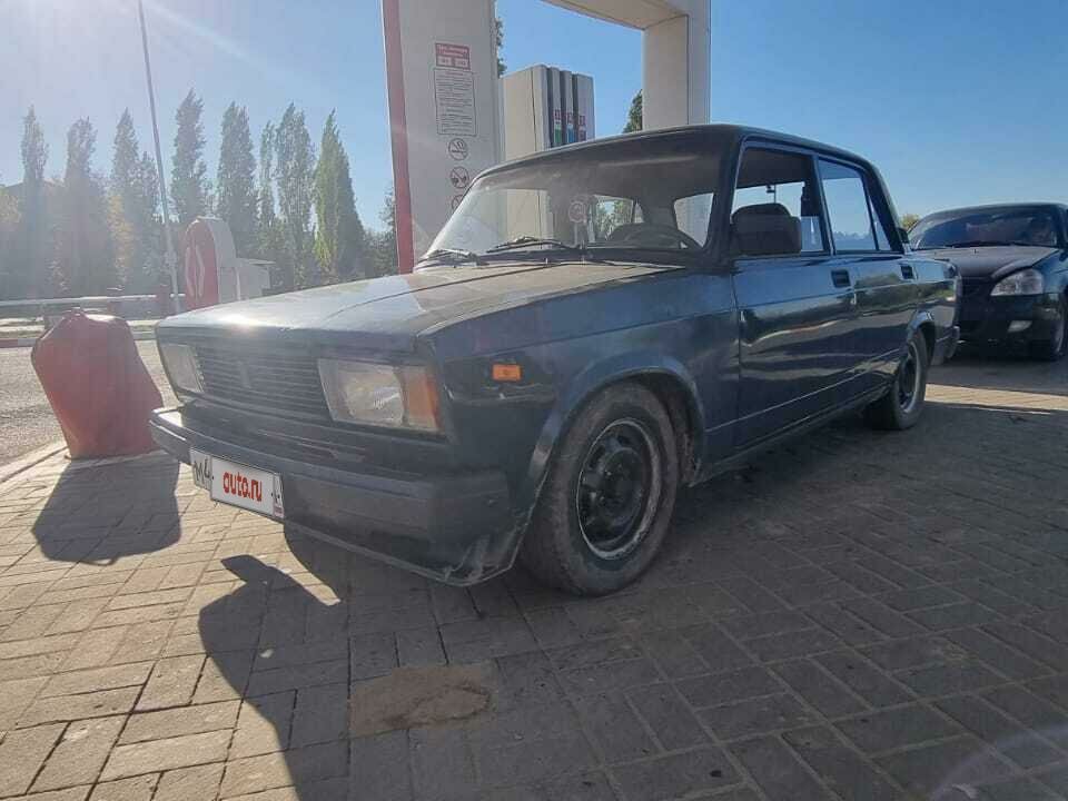 lada-2105-1979-2011-1-5-mt-71