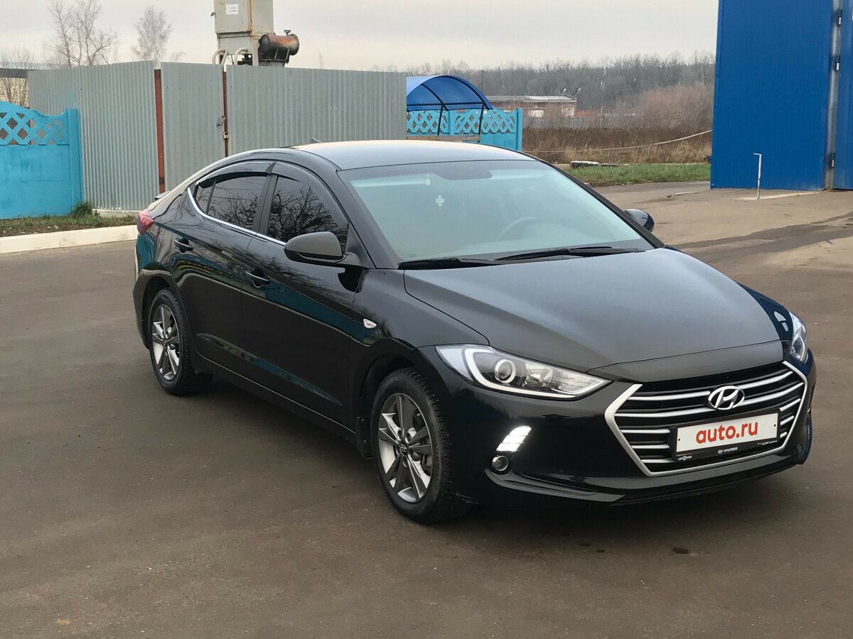 Hyundai elantra vi ad