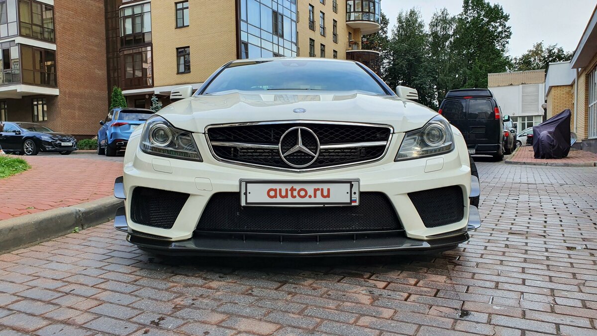 Капот w204 рестайлинг