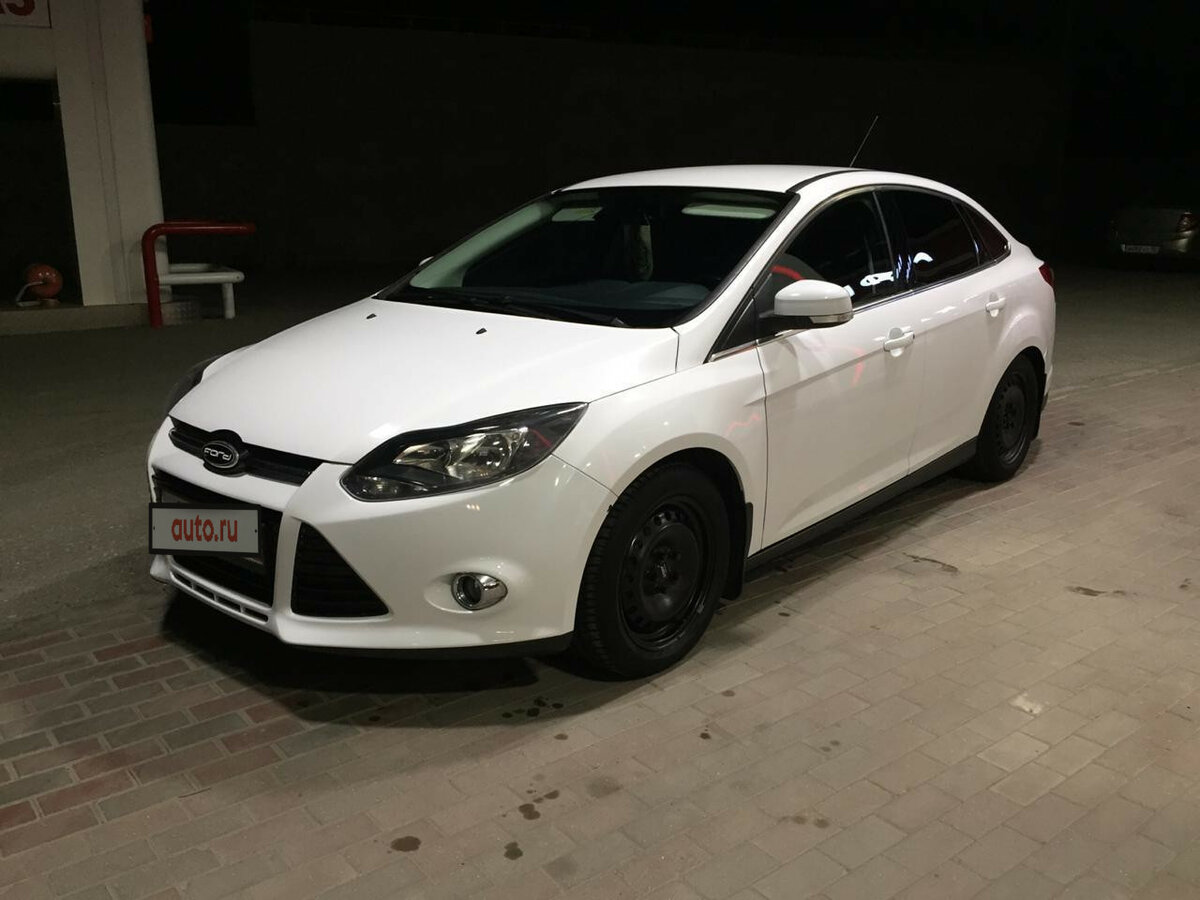 Ford Focus 3 седан белый 2012
