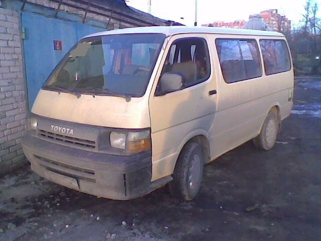 Микроавтобус Тойота Хайс 1995