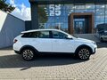 2026 Lada (ВАЗ) Vesta SW Cross I Рестайлинг (NG), белый, 2018000 рублей - вид 4