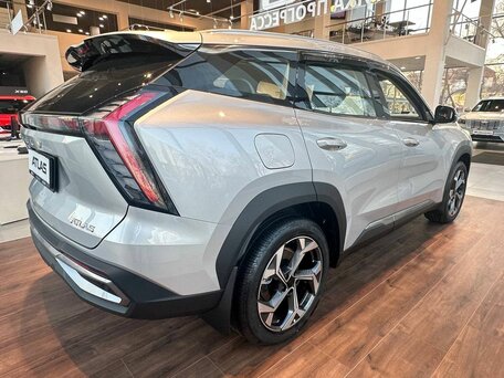 2026 Geely Atlas II, серебристый, 3578890 рублей, вид 2