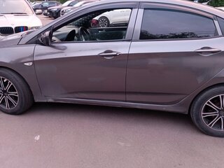 2014 Hyundai Solaris I, серый, 310000 рублей, вид 5
