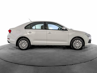 2021 Skoda Rapid II, белый, 1399000 рублей, вид 4