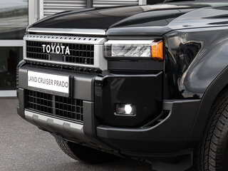2026 Toyota Land Cruiser Prado 250 Series, чёрный, 10500000 рублей, вид 3