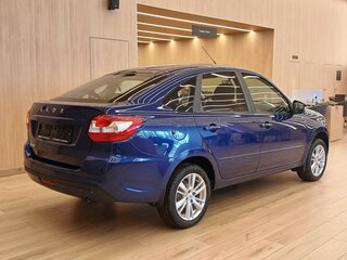 2026 Lada (ВАЗ) Granta I Рестайлинг, синий, 1238000 рублей, вид 4