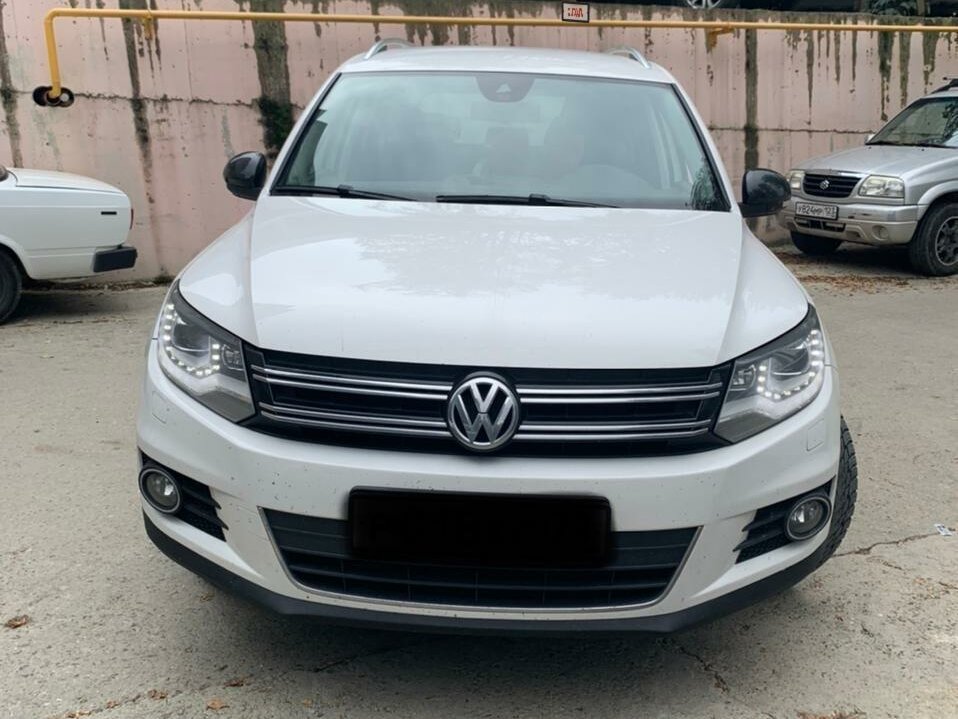 Купить б/у Volkswagen Tiguan I Рестайлинг 2.0 AT (170 л.с.) 4WD бензин ...