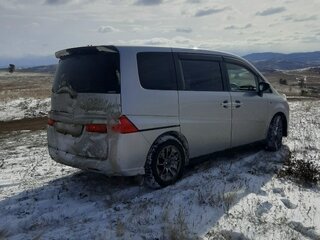 2008 Honda Stepwgn III, серый, 1250000 рублей, вид 1