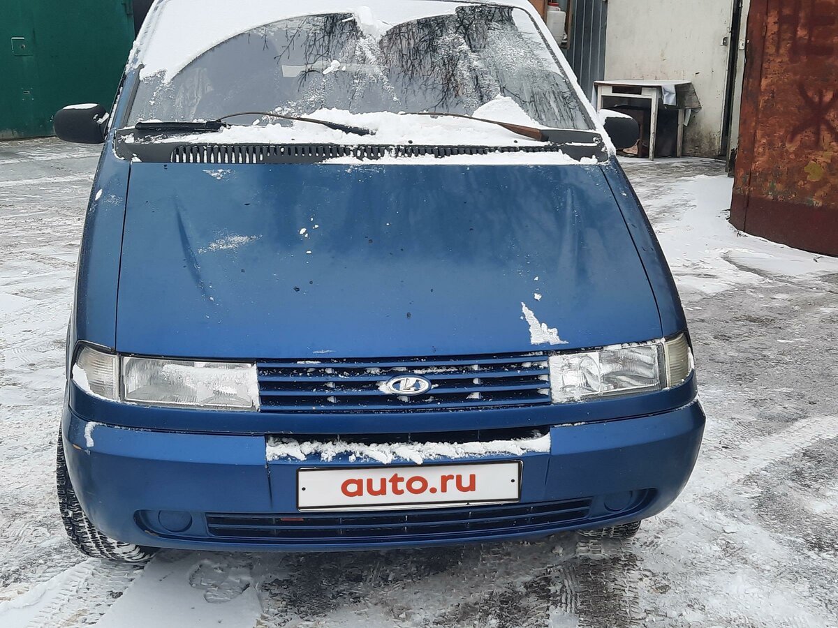 Купить б/у LADA (ВАЗ) 2120 Надежда I Рестайлинг 1.7 MT (79 л.с.) 4WD ...