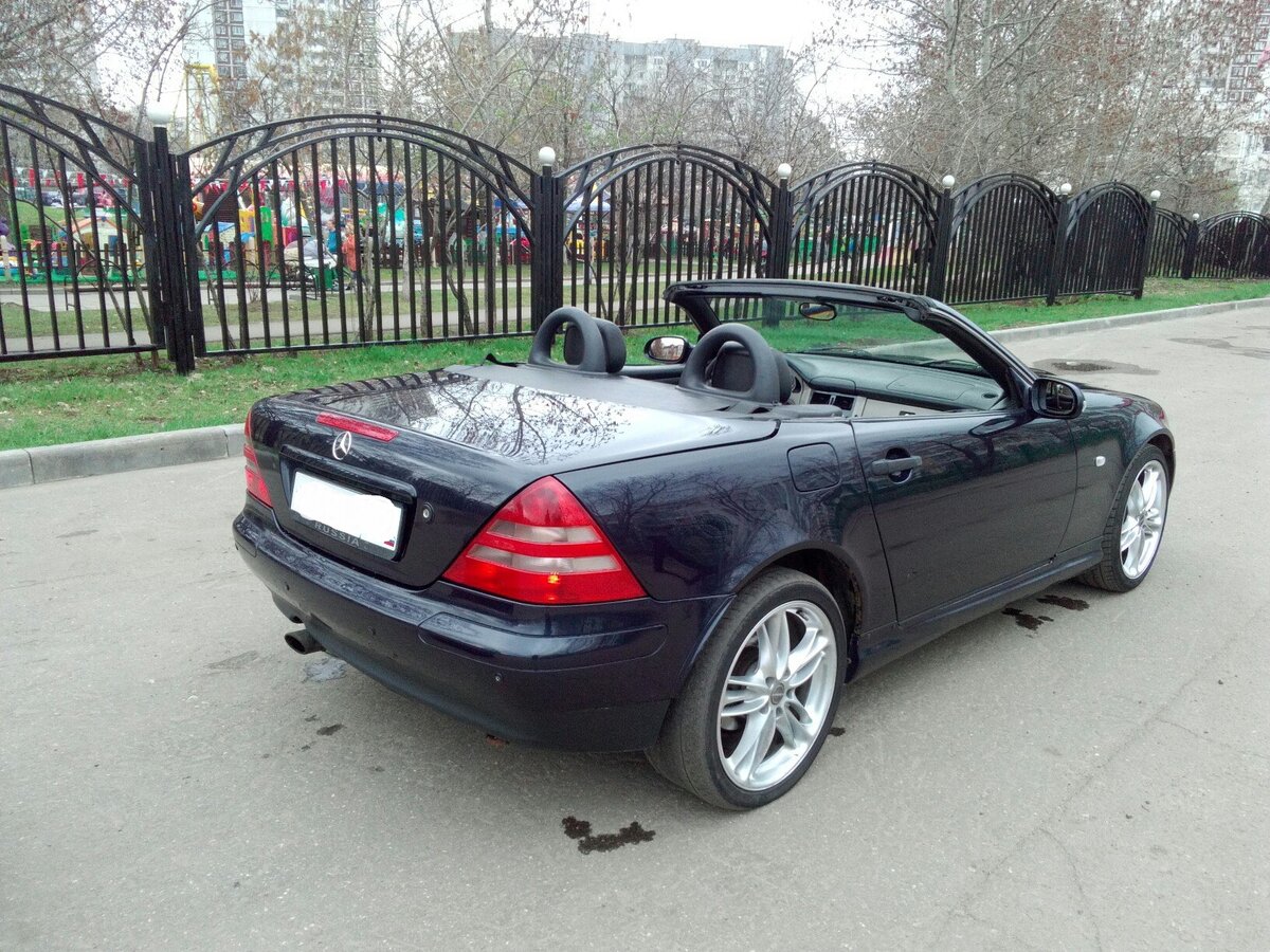 Mercedes SLK r17