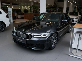 2023 BMW 5 серии 520i VII (G30/G31) Рестайлинг, чёрный, 8774511 рублей, вид 1