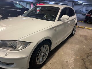2011 BMW 1 серии 116i I (E81/E82/E87/E88) Рестайлинг, белый, 1000000 рублей, вид 1
