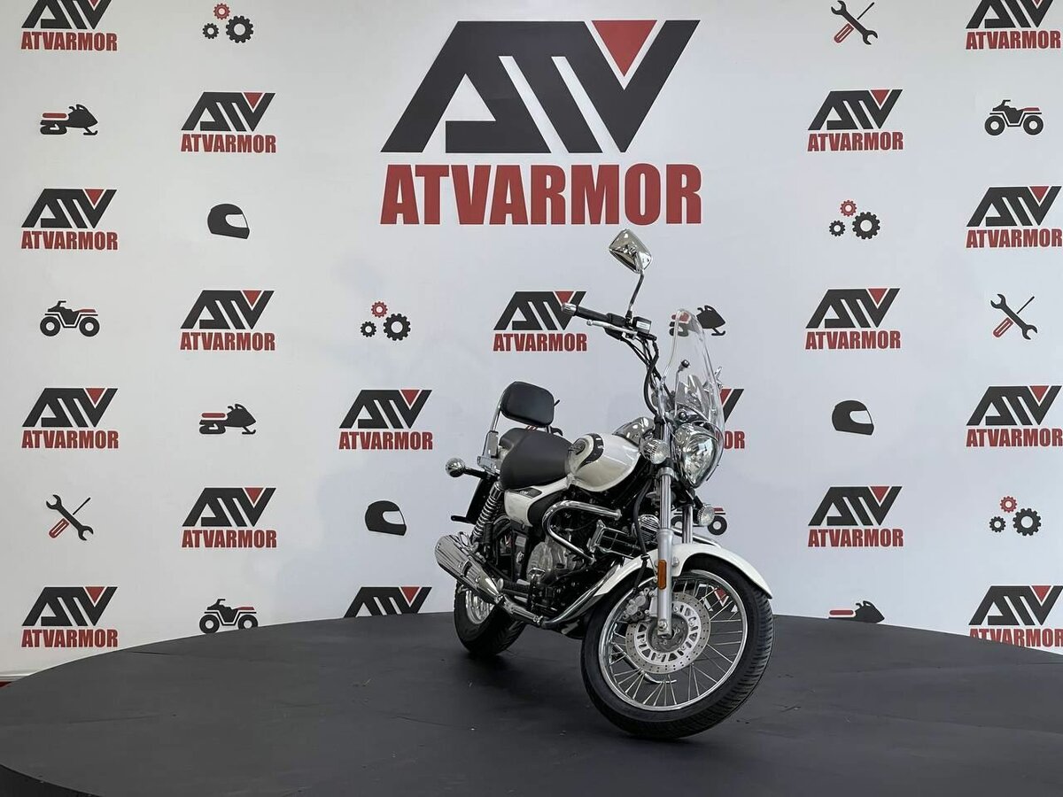 Bajaj Avenger