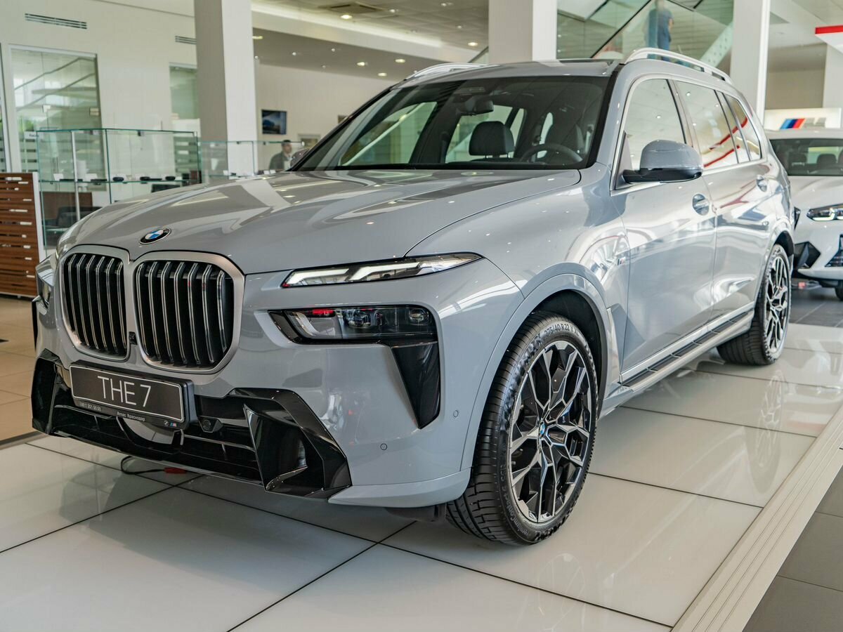 Купить новый BMW X7 I (G07) Рестайлинг 40d 3.0d AT (340 л.с.) 4WD ...