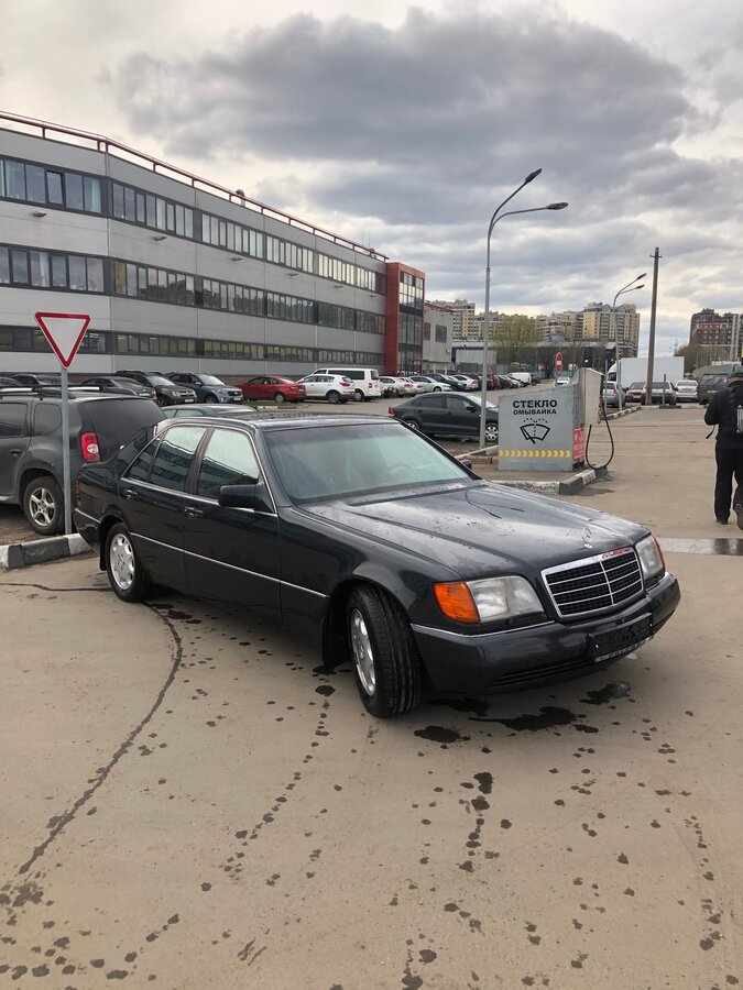1992 Mercedes-Benz S-Класс III (W140), чёрный, 790000 рублей - вид 1