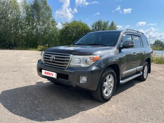 2013 Toyota Land Cruiser 200 Series Рестайлинг 1, серый, 3700000 рублей, вид 1