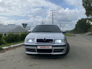 2008 Skoda Octavia I (A4) Рестайлинг, серебристый, 650000 рублей, вид 3