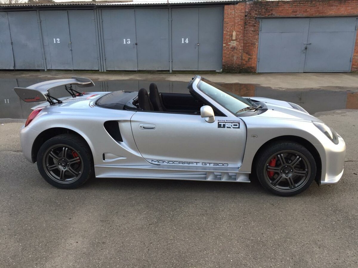 Тойота mr2 Roadster