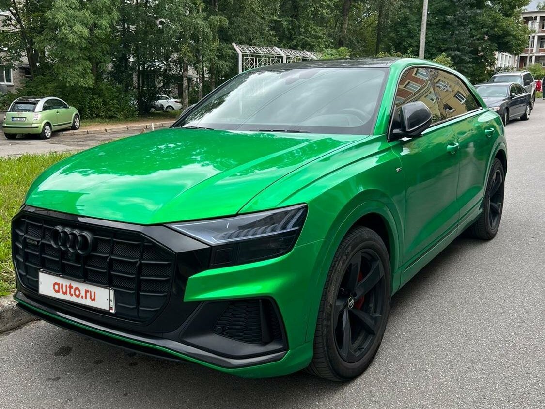 Купить б/у Audi Q8 I (4M) 45 TDI 3.0d AT (249 л.с.) 4WD дизель автомат ...