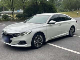 2022 Honda Accord X Рестайлинг, белый, 2069000 рублей, вид 1