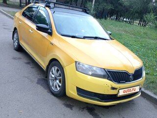 2018 Skoda Rapid I Рестайлинг, жёлтый, 875000 рублей, вид 1
