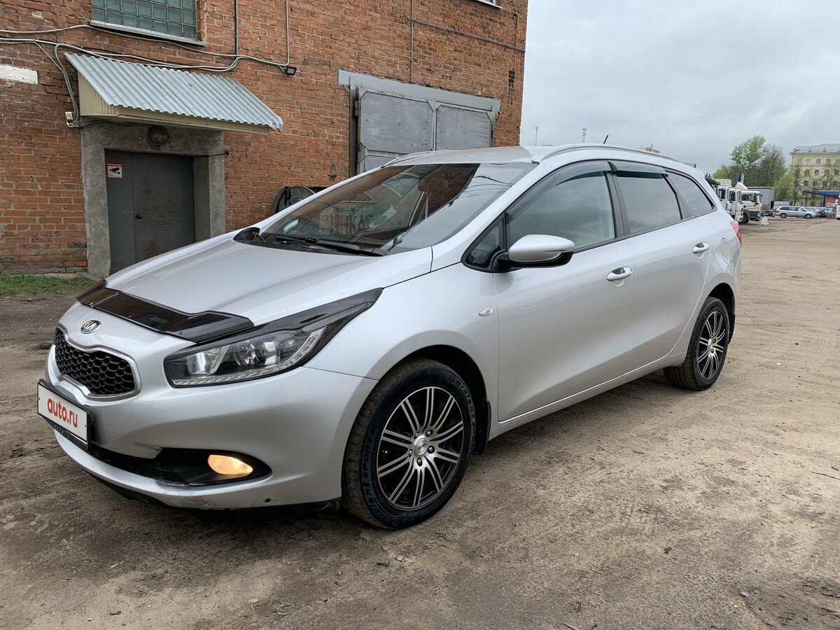 Kia Ceed II 2014