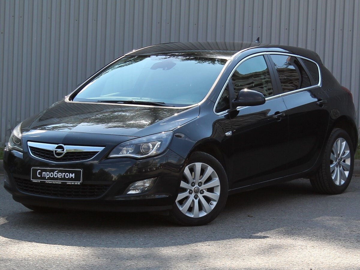 Opel Astra j черный