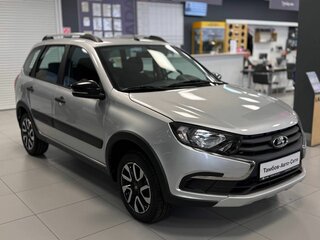 2025 Lada (ВАЗ) Granta Cross I Рестайлинг, серебристый, 1240000 рублей, вид 1