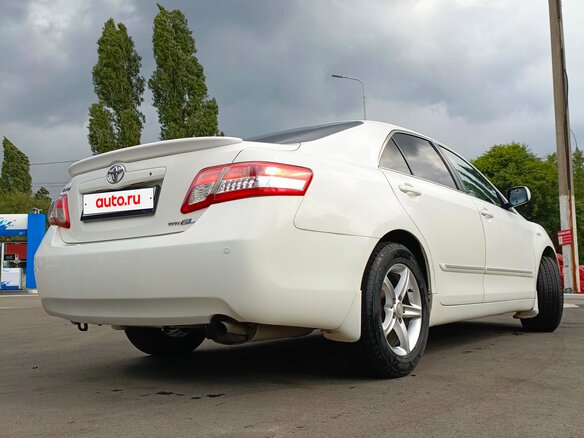 2011 Toyota Camry VI (XV40) Рестайлинг, белый, 1100000 рублей - вид 6