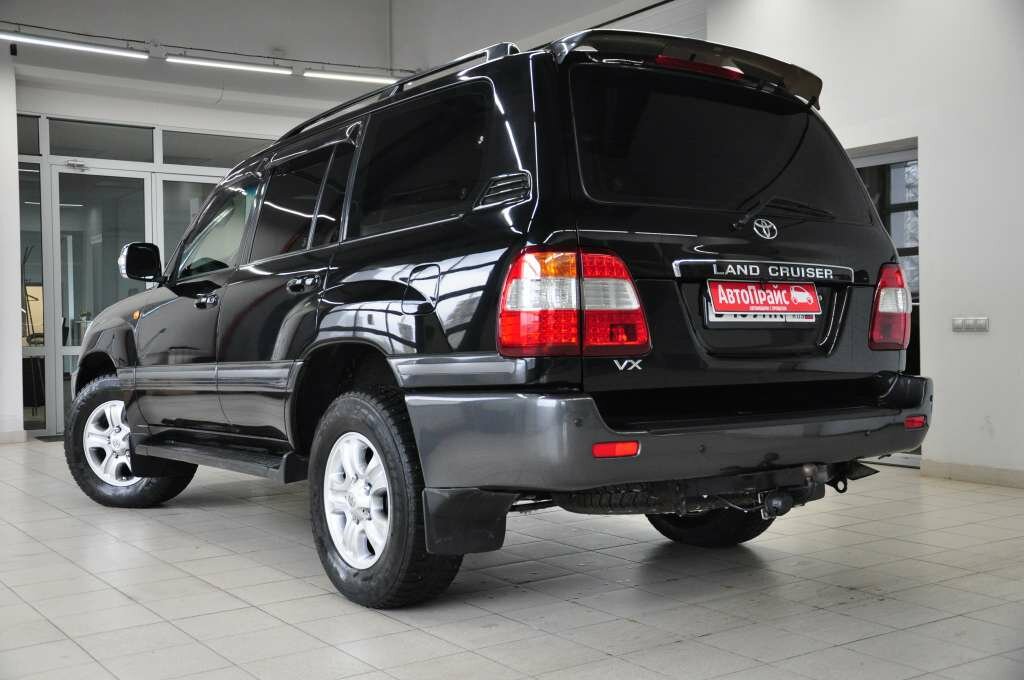 2006 Toyota Land Cruiser 100 Series Рестайлинг 2, чёрный - вид 4.