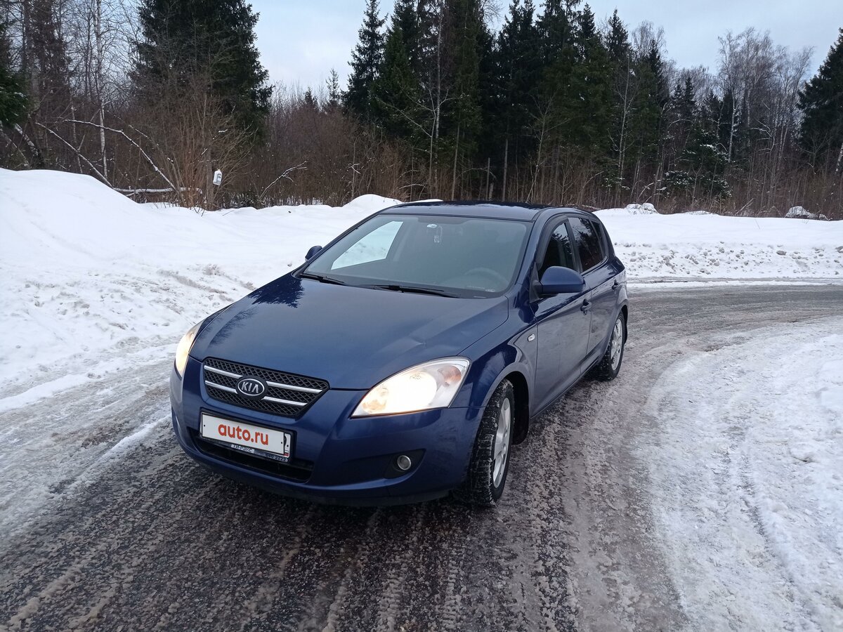 Купить б/у Kia Ceed I 1.6 AT (122 л.с.) бензин автомат в ...